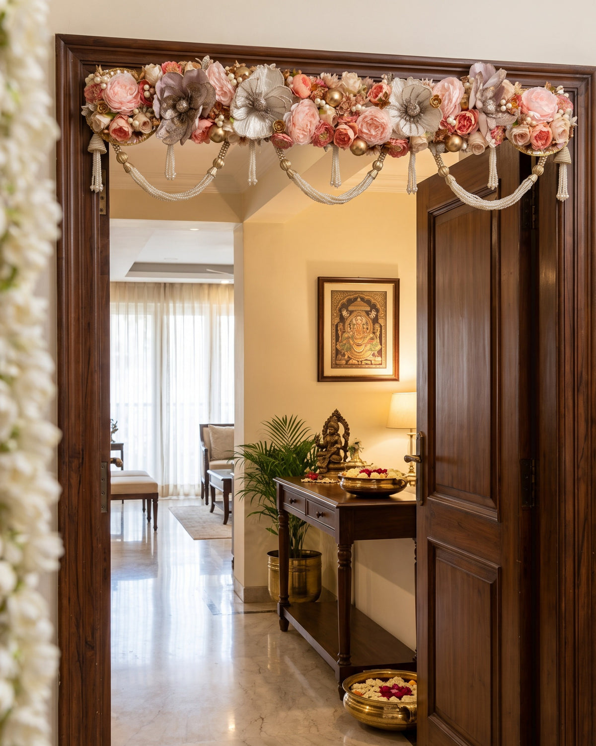 Blush Pearl Floral Bandanwar
