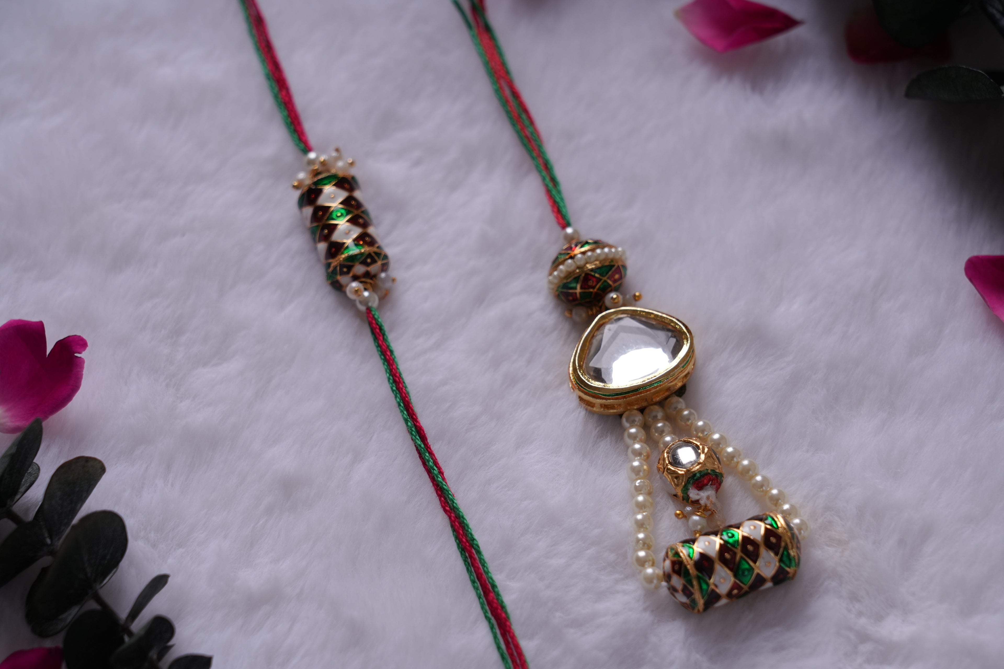 ROYAL GREEN RAKHI SET