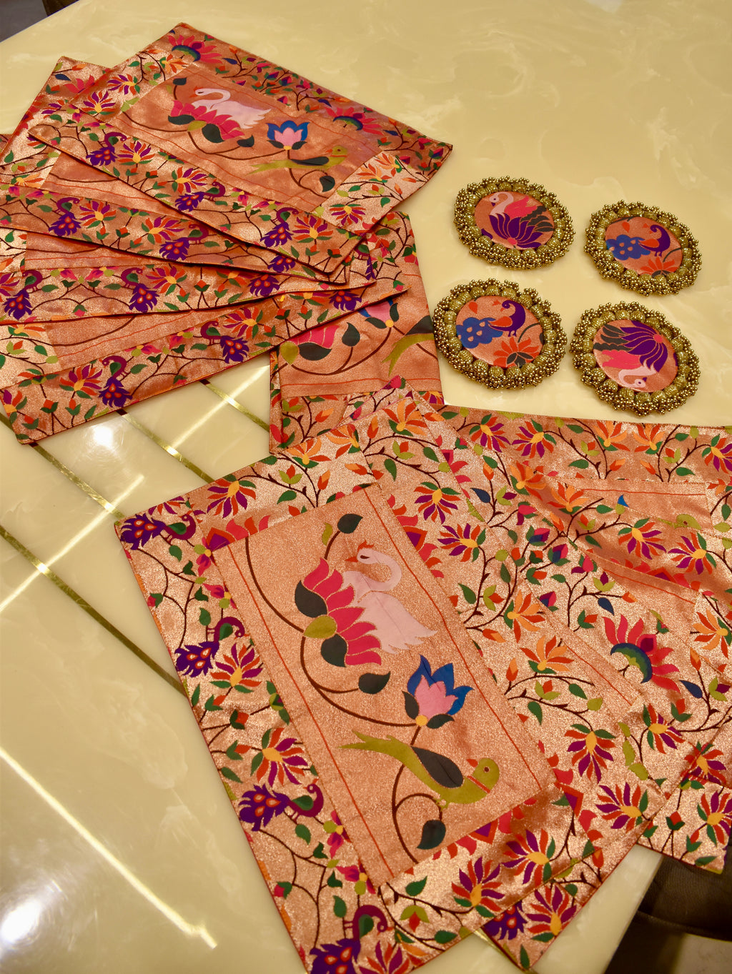 PAITHANI DINING TABLE SET