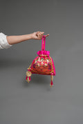 PAITHANI POTLIS