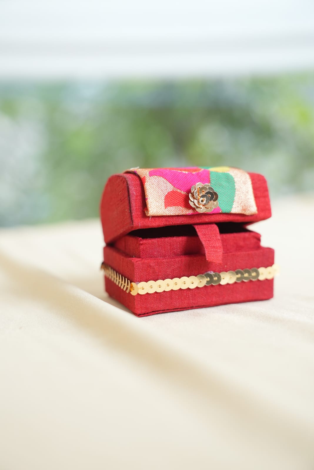 Paithani Coinbox