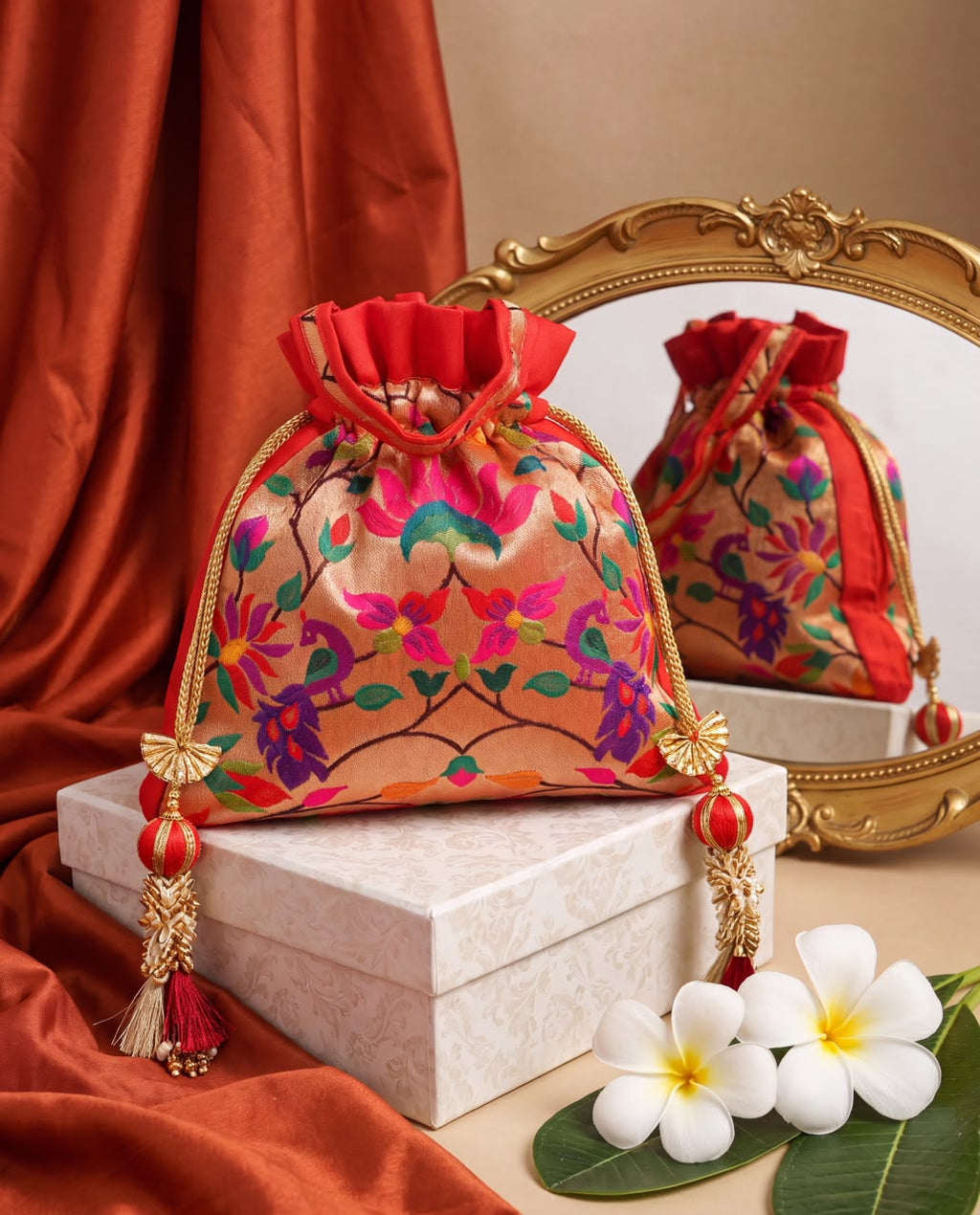 Paithani Potlis